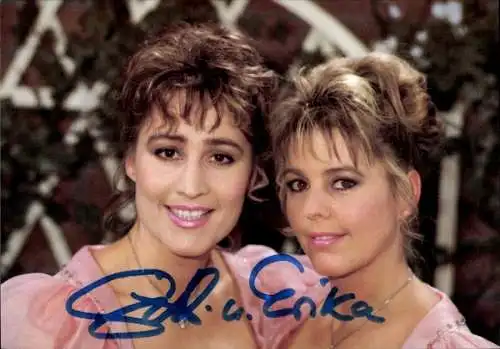 Ak Duo Gitti und Erika, Autogramme