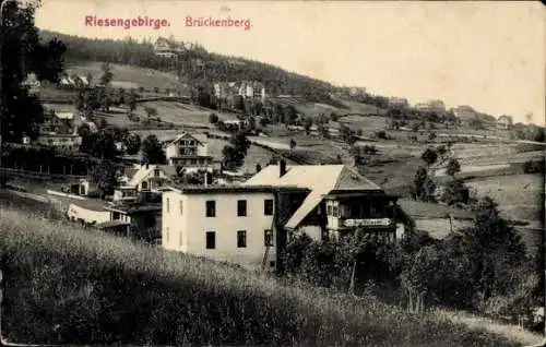 Ak Karpacz Górny Brückenberg Krummhübel Riesengebirge Schlesien, Gesamtansicht