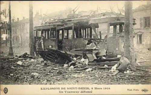 Ak Saint Denis Seine-Saint-Denis, Explosion, 04. Mars 1916, Tramway défoncé