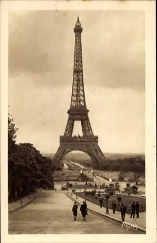Ak Paris VII, Eiffelturm