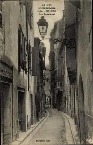 Ak Cahors Lot, Engpass in einer Straße,  Architektur, Laterne,  von 1961