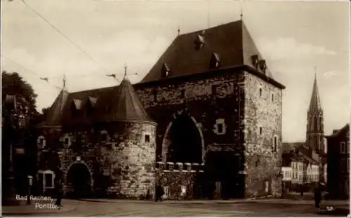 Ak Aachen, Ponttor,  Stadtmauer, Türme, Altstadt, Kirche