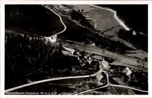Ak Hundsbach Forbach im Schwarzwald Baden, Luftaufnahme, Höhenluftkurort  800 m ü. d. M., Landsch