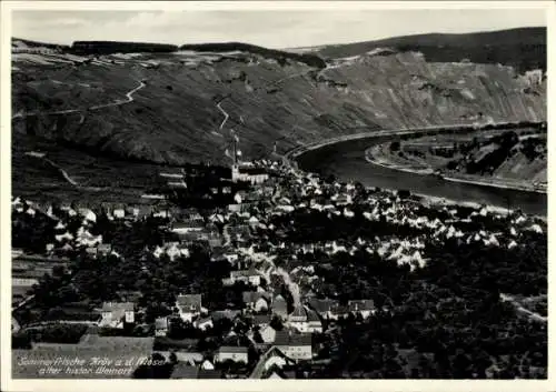 Ak Kröv an der Mosel, Fliegeraufnahme, Kirche