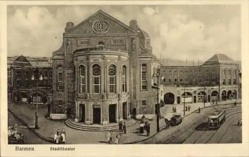 Ak Barmen Wuppertal, Stadttheater,  Architektur, Tram, Menschen