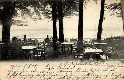 Ak Kiel, Blick von Bellevue, Tischreihen, Bäume, Spaziergänger