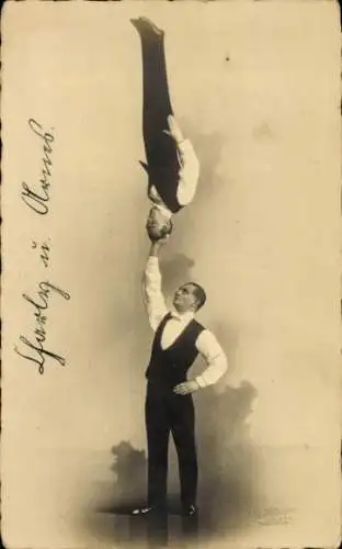 Foto Ak Akrobaten, W. Wehler, Künstler-Agentur