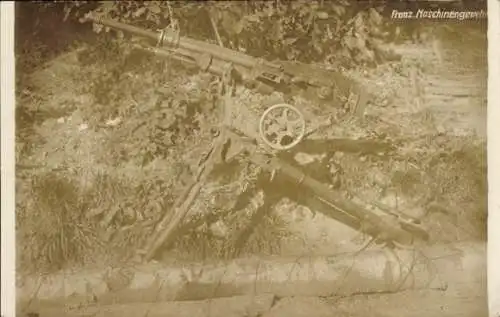 Foto Ak Kriegsbeute, Maschinengewehr aus Frankreich