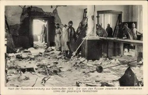 Ak Dobrowolsk Pillkallen Ostpreußen, Die von den Russen zerstörte Bank, 1915