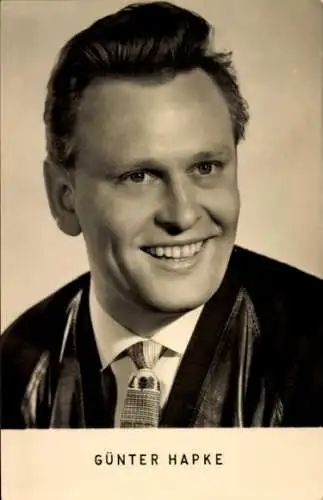 Ak Schauspieler und Sänger Günter Hapke, Portrait mit Lederjacke