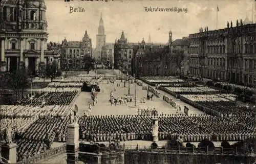 Ak Berlin Mitte, Militärparade