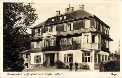 Ak Mariánské Lázně Marienbad Reg. Karlsbad, Höhenhotel und Kaffee Alm