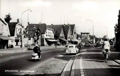 Ak Apeldoorn Gelderland, Arnhemseweg, Autor, Motorrad
