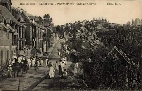 Ak Antananarivo Tananarive Madagaskar, Rue Galiéni, Landau du Gouvernement, historische Ansich...