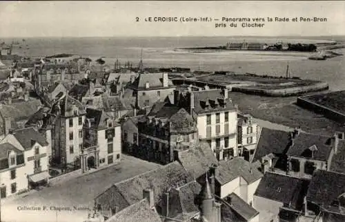 CPA Le Croisic Loire Atlantique, Panorama vers la Rade et Pen-Bron pris du Clocher