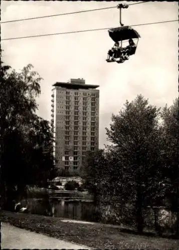 Ak Berlin Tiergarten, Hochhaus im Hansa-Viertel, Sessellift, Bäume, Wasser
