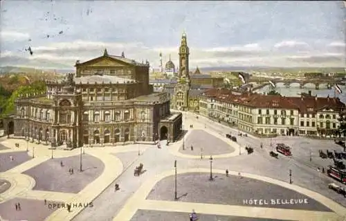 Ak Dresden Altstadt, Opernhaus, Hôtel Bellevue, r Platz, Personen, Straßenbahnen