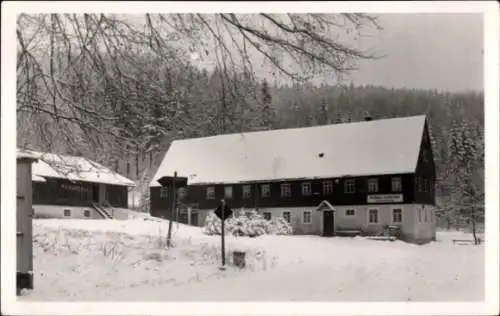 Ak Dippoldiswalde im Erzgebirge, Schneebedeckte Landschaft,  Gebäude, Gaststätte Wahlsmühle