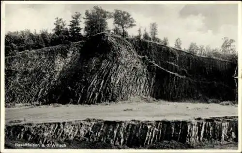 Ak Glashütte in Sachsen, Basaltfelsen a. d. Wilisch