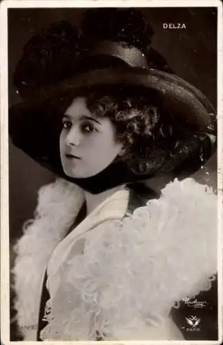 Ak Variete-Darstellerin, Delza, Porträt