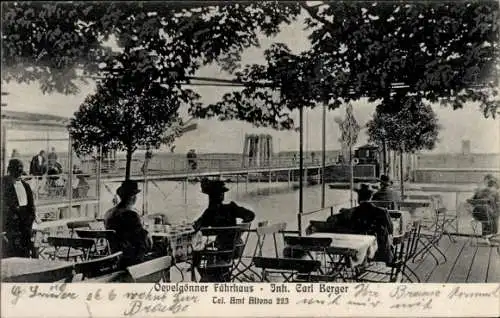Ak Hamburg Altona Oevelgönne, Oevelgönner Fährhaus, Terrasse mit Blick auf den Wasserweg, Persone