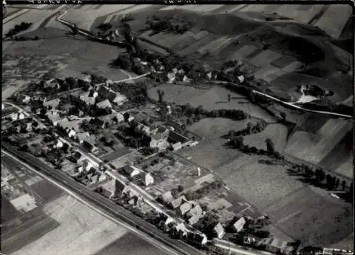 Ak Rohren Monschau Montjoie in der Eifel,  kleiner Ort mit Kirche, Straßen, Gärten und Feldern