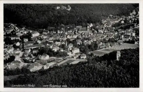 Ak Landstuhl in der Pfalz, Ortsansicht, Luftbild