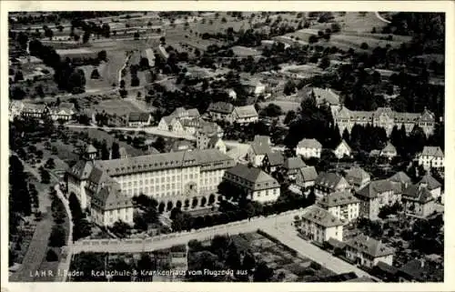 Ak Lahr in Baden Schwarzwald, Fliegeraufnahme, Realschule & Krankenhaus