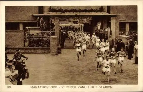 Ak Olympische Spelen 1928, Marathonloop, Vertrek vanuit het Stadion