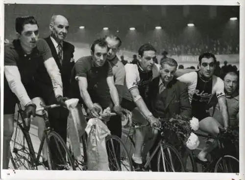 Foto Ausländische Klassefahrer im Berliner Winter-Velodrom, Kamber-Keller, Fruythoff-Jannssens