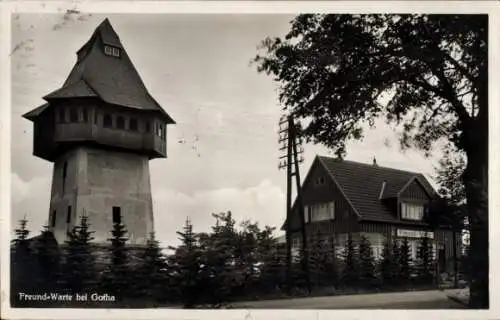 Ak Gotha in Thüringen, Freund-Warte, r Wasserturm, Gebäude im Hintergrund