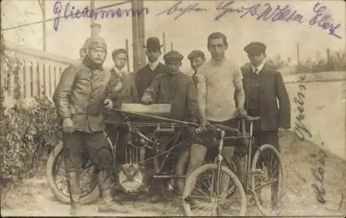 Foto Ak Radrennfahrer mit Schrittmacher, Fahrrad, Motorrad, Gliedermann, Walter Ebert, Alois