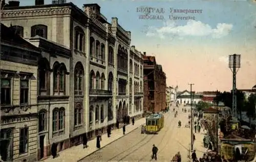 Ak Beograd Belgrad Serbien, Historische Universitätsgebäude in  Straßenansicht, Straßenbahn