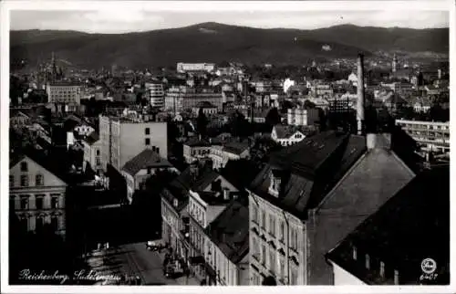 Ak Reichenberg in Böhmen Liberec Tschechien, Panoramaansicht von  Bahnhofstraße, Liebigwarte, ...