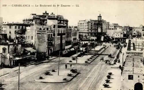 Ak Casablanca Marokko, Boulevard du 4 Zouaves, Stadtansicht, Café Restaurant, Altbau, Menschen