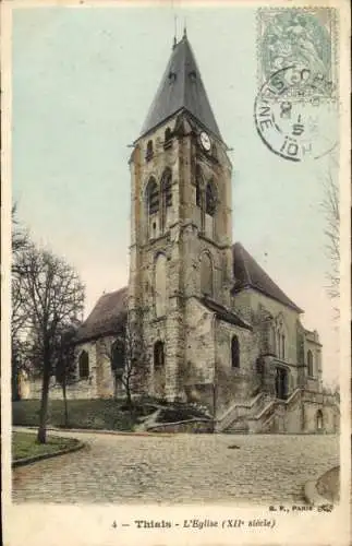 Ak Thiais Val de Marne, Kirche aus dem 12. Jahrhundert, Uhrturm, Pflasterstraße, Bäume