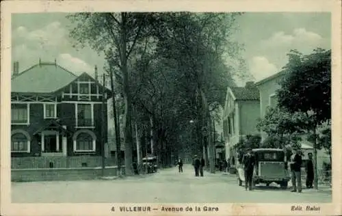 Ak Villemur Haute Garonne, Avenue de la Gare, alte Architektur, Bäume, Autos, Personen