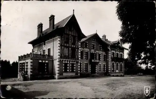 CPA La Ferté Saint Aubin Loiret, La Luzière