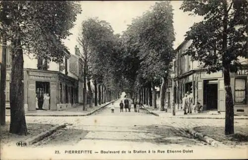 CPA Pierrefitte Seine Saint Denis, Boulevard de la Station à la Rue Etienne Dolet