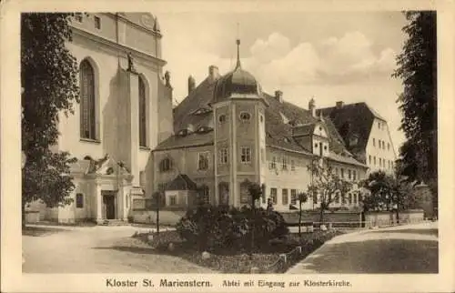 Ak Panschwitz Kuckau Oberlausitz, Kloster St. Marienstern,  Abtei, Eingang zur Klosterkirche