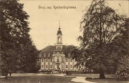 Ak Reinhardtsgrimma Glashütte im Osterzgebirge, Gebäude, Turm, Uhr