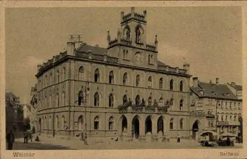 Ak Weimar Thüringen, Ansicht vom Rathaus, Straßenpartie