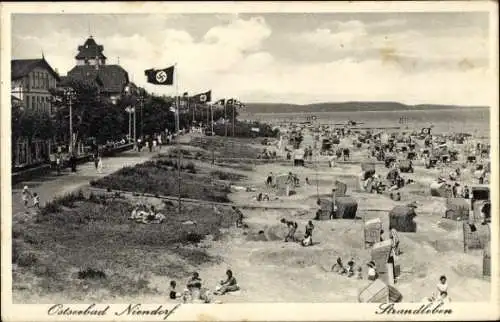 Ak Ostseebad Niendorf Timmendorfer Strand, Ostseebad  Strandleben, Strandszenen, Menschen am Stra