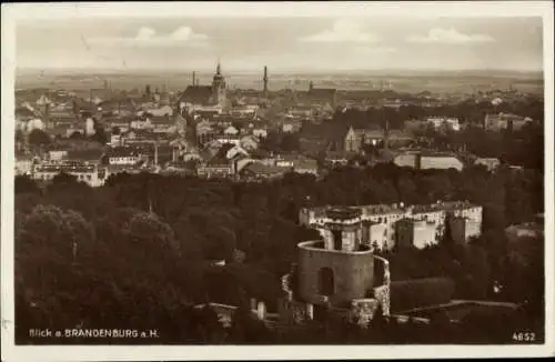 Ak Brandenburg an der Havel, Luftaufnahme von Brandenburg,  Stadtansicht, monumentale Gebäude