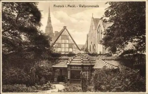 Ak Hansestadt Rostock, Wallpromenade,  Architektur, Bäume, Gartenpavillon