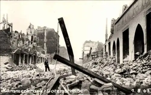 Ak Hamburg Hammerbrook, Lübecker Bahnhof, Zerstörte Gebäude, Trümmer, Straße mit Ruinen, Datum 1.