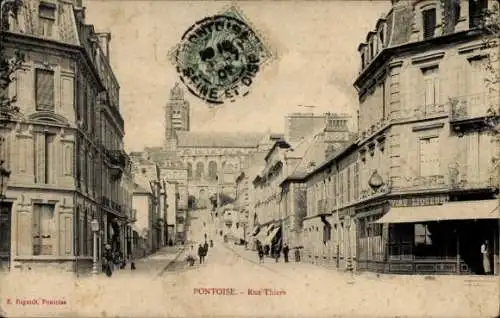 Ak Pontoise Val d'Oise, Straße Rue Thiers,  Architektur, postkartentypischer Text