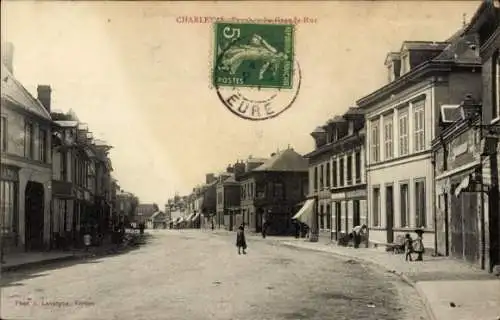 Ak Charleval Eure, Straße mit Gebäuden, Poststempel, Briefmarke, Foto von A. Lavergne