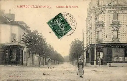 Ak Sartrouville Yvelines, Avenue de la Gare, Cafe du Tramway