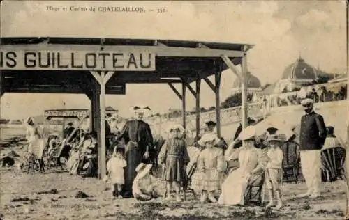 Ak Châtelaillon Plage Charente Maritime, Strand und Casino, Guillooteau, Badegäste, historisch...